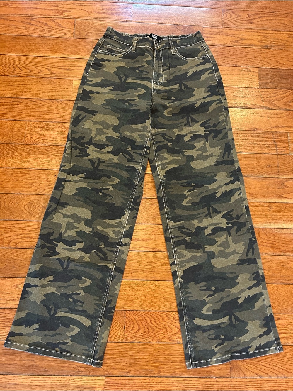 NEW Madden NYC Camo Jeans Relaxed Fit y2k 2000s Style Camouflage Streetwear 28